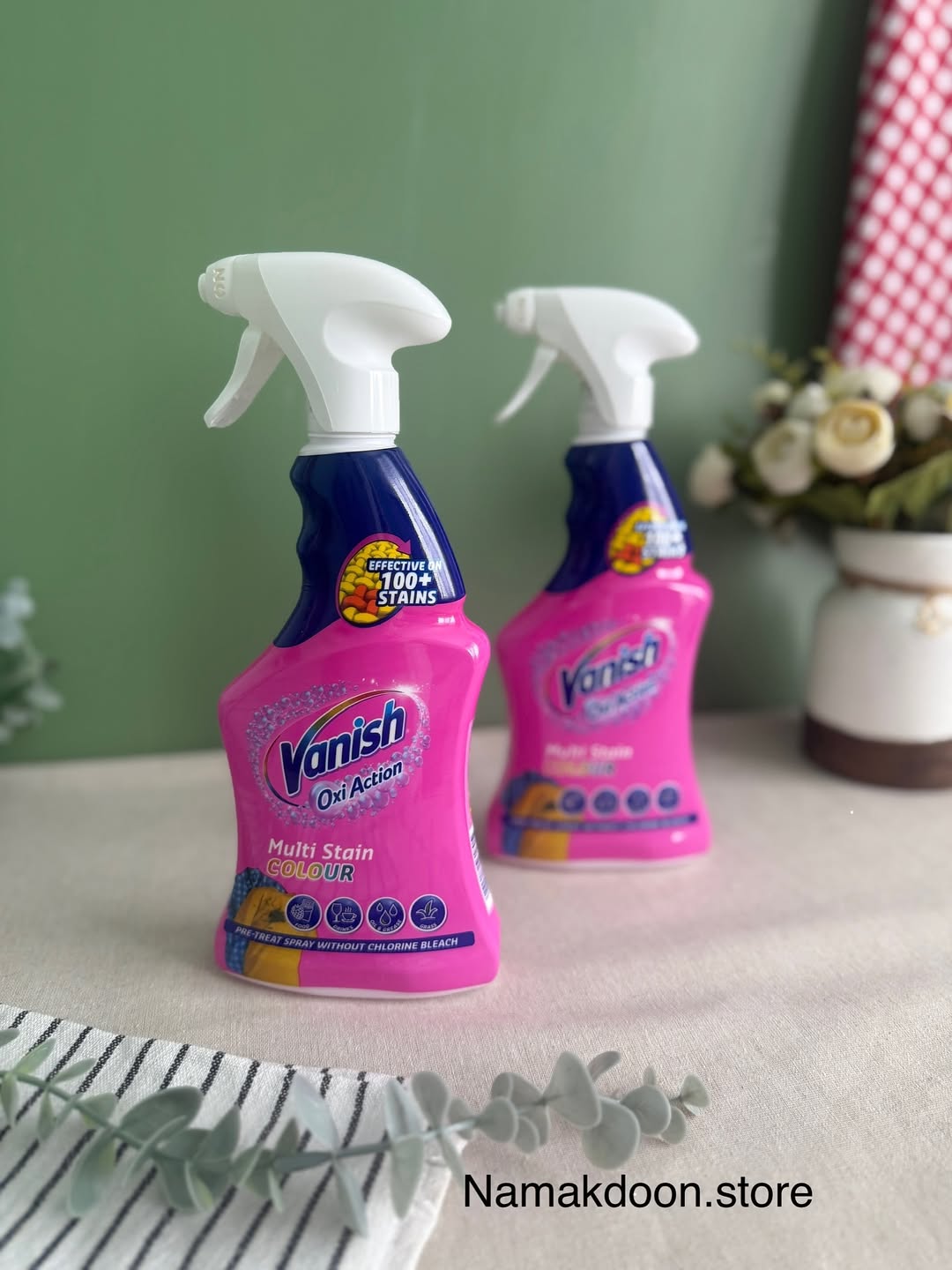 اسپری لکه بر لباس ونیش مدل oxi action حجم 500 میلی لیتر