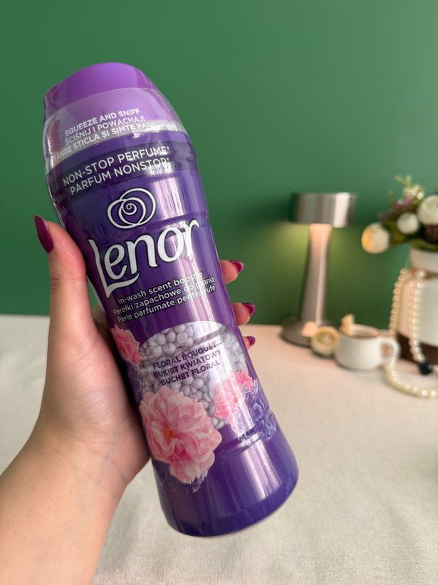 دانه های خوشبو کننده لباس هلندی لنور Lenor Ametista با رایحه گل آمتیستا 270 گرم